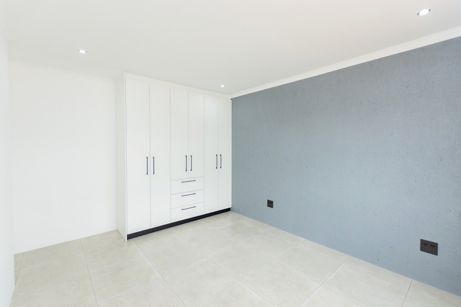 3 Bedroom Property for Sale in Myburgh Park Western Cape